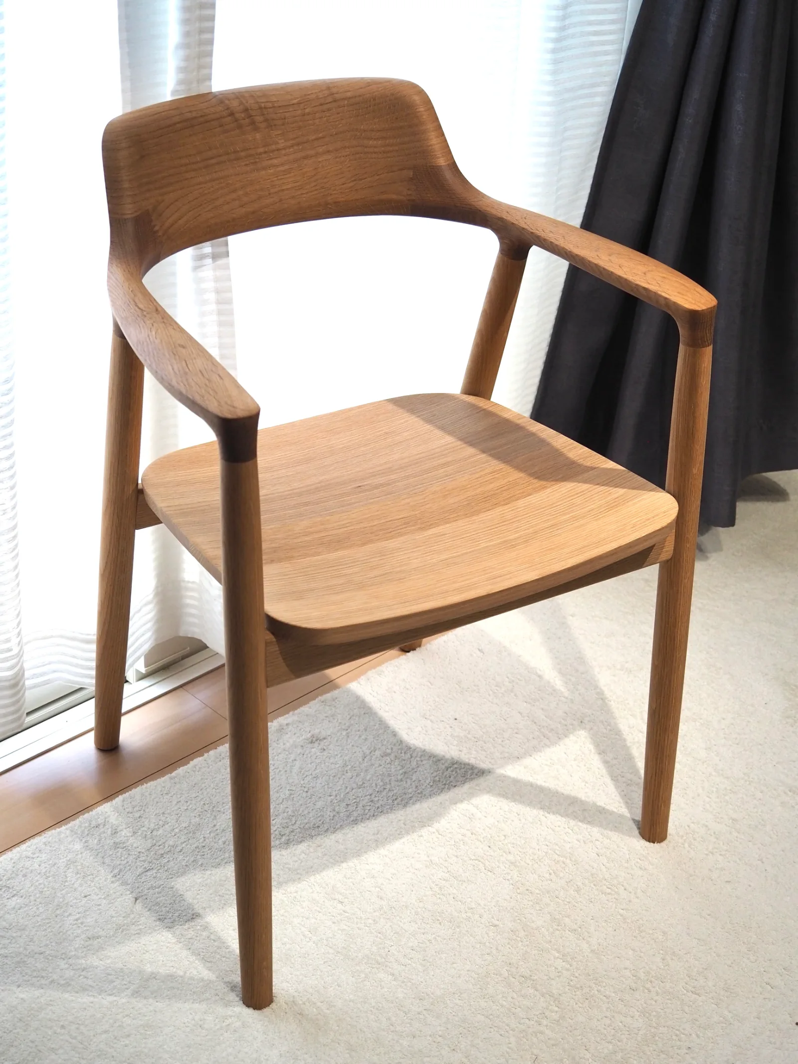 HIROSHIMAアームチェア 板座・ホワイトオーク オイル仕上げ